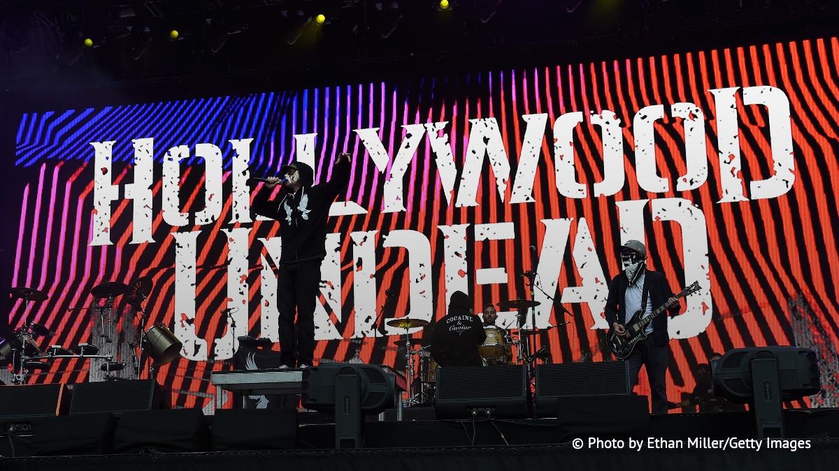 Рок группа Hollywood Undead выступит в Москве и Петербурге в 2026 году Об этом сообщает концертное агентство Мельница Коллектив выйдет на сцену в Москве на ВТБ Арене 28 мая Продажа билетов стартует с 16 октября Подпишись на ТАСС Москва в Мах