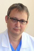 Место уволенного из воронежского онкодиспансера Ивана Мошурова занял Эдуард Савенок Он врач онколог с 29 летним стажем Большой воронежский Подписаться И на всякий в Maх