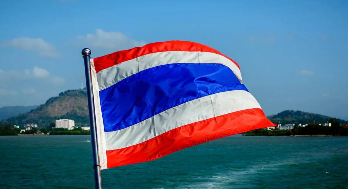 Власти Тайланда ужесточают контроль за визаранерами Тем кто совершил визаран больше двух раз без уважительной причины будут отказывать во въезде Этим способом пользуются многие русские проживающие в Тайланде по туристическим и визам