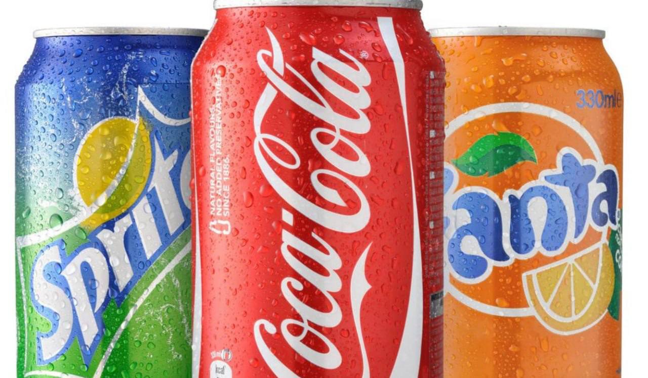 Coca-Cola массово отзывает продукцию с рынков Бельгии, Великобритании, Люксембурга, Нидерландов, Франции и Германии из-за повышенного содержания хлоратов  Об этом сообщает Le Figaro.   Речь идёт о напитках Coca-Cola, Coca-Cola Zero, Sprite, Fanta, Fuze Tea и других. Партии были произведены на заводе в бельгийском Генте.