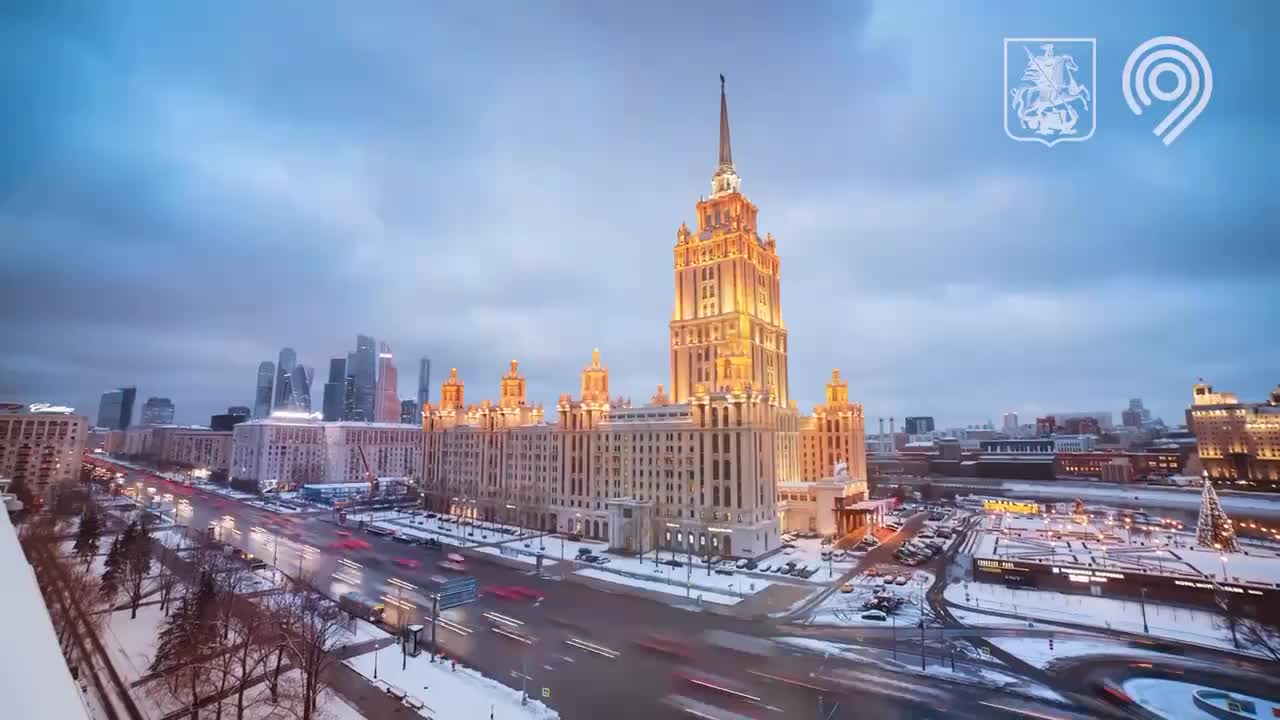 Новогодний транспорт в Москве продлится до конца января