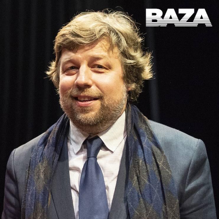 Прокуратура Польши потребовала экстрадировать российского археолога Александра Бутягина на Украину Соответствующее ходатайство поступило сегодня в окружной суд Варшавы Сотрудника Эрмитажа историка Бутягина задержали в декабре прошлого года в Польше где он был проездом Учёного арестовали на основании международного ордера Археолога преследовали украинские спецслужбы за раскопки в Крыму Киев был намерен добиваться его экстрадиции Ранее официальный представитель МИД РФ Мария Захарова выражала надежду что польские власти осознают абсурдность выдвинутых против Бутягина обвинений Подписаться Прислать новость