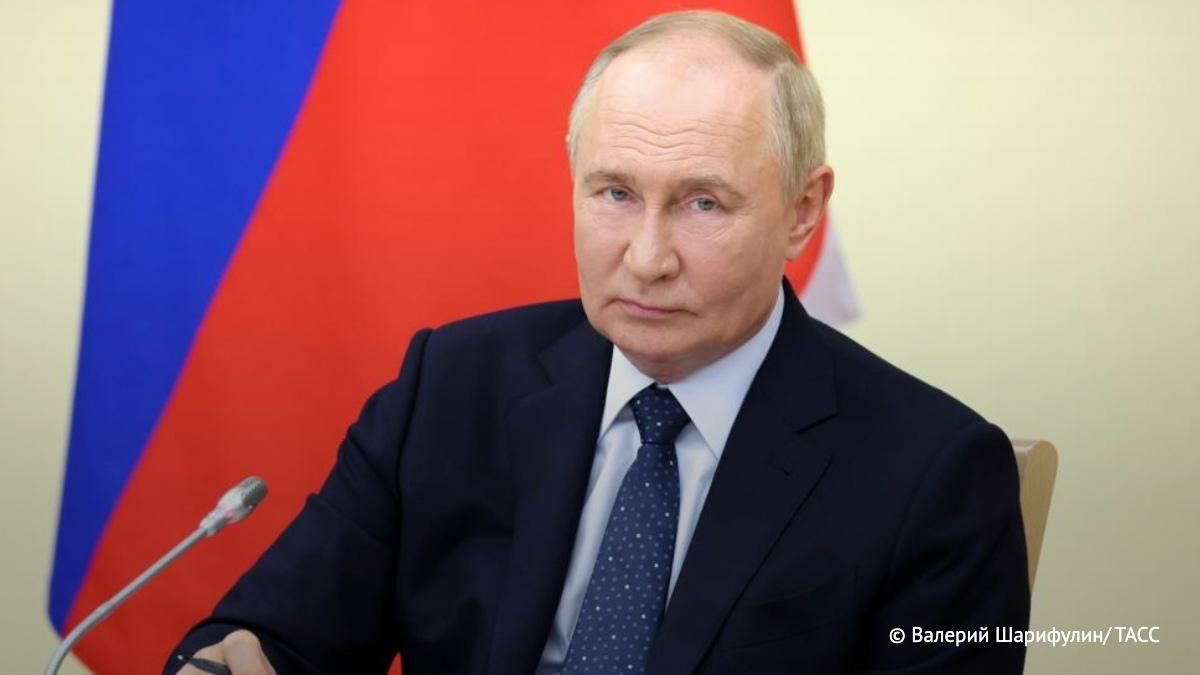 Россия с уважением относится к национальным интересам США и рассчитывает, что к интересам РФ будут относиться так же, заявил Путин в беседе с журналистом ВГТРК Зарубиным.