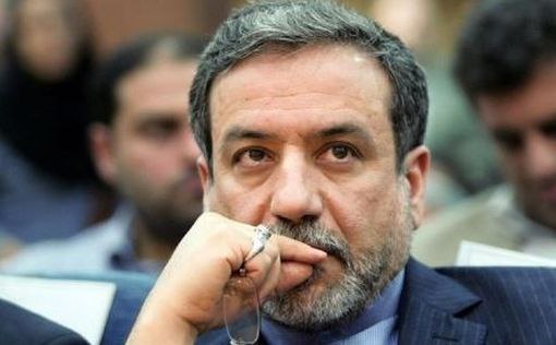 Иран заявил, что не получал предложений от США по ядерной сделке Иран не получал никаких письменных предложений от Соединенных Штатов по возможной ядерной сделке, заявил в пятницу, 16 мая министр иностранных дел Ирана Аббас Аракчи через несколько часов после того, как президент США Дональд Трамп заявил, что у Ирана есть предложение. Аракчи в своем посте в Х, что никаких предложений "ни прямых, ни косвенных", от американской стороны не поступало. ________________________ Хотите знать больше? : Mignews