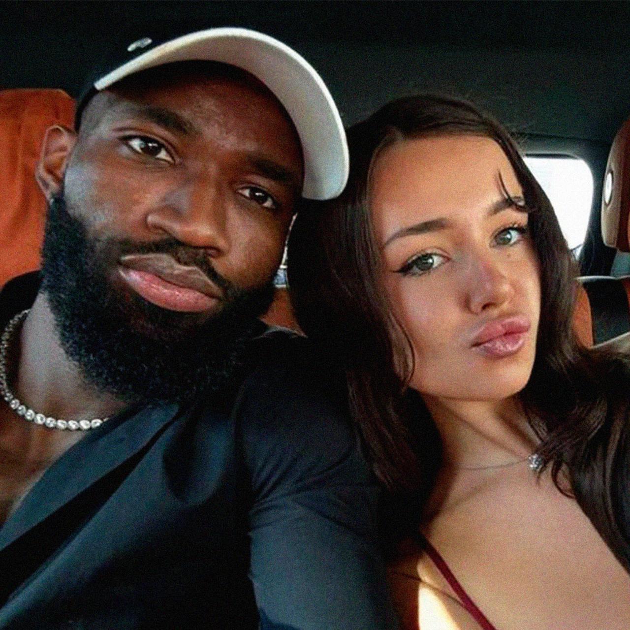 Девушка игрока Динамо Нгамале Ника заявила что он изменил ей и выгнал из квартиры в Москва Сити потребовав отдать ключи и переехать в отель По словам девушки игрок после поражения от Акрона отправился в клуб где встретился с ее подругой а на упреки ответил Ну и что Sport Baza Ранее Ника критиковала Карпина за то что он оставил Нгамале в запасе на матч с Крыльями   Подписывайтесь на Спортс