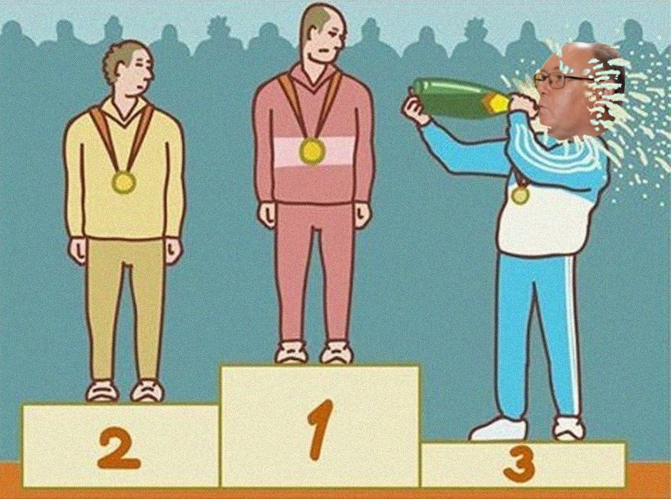 Российская автомобильная отрасль в кризисе падение производства и продаж Производство и спрос на автомобили в России продолжают снижаться а зависимость от импорта растет В октябре 2025 года производство упало на 38 4 став худшим показателем среди всех промышленных секторов Легковые автомобили сократили производство на 9 6 а продажи снизились на 17 8 за 11 месяцев Грузовики пострадали еще сильнее с падением производства на 32 и продаж на 56 Прибыль сектора уменьшилась втрое рентабельность составила всего 1 2 КамАЗ сообщил о чистом убытке в 29 1 млрд рублей Эксперты предупреждают без поддержки автопром останется технологически отсталым и зависимым от импорта что угрожает рабочим местам и смежным предприятиям TechGPTNews