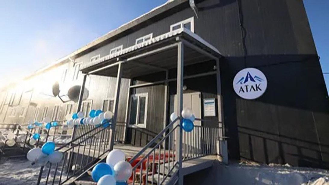 Ещё три торгово логистических центра построят в Арктической зоне Якутии до конца года ТЛЦ заработают в селах Батагай Алыта Оленёк и посёлке Чокурдах Подробнее по ссылке на нашем сайте gtrksakha ru       Подписаться