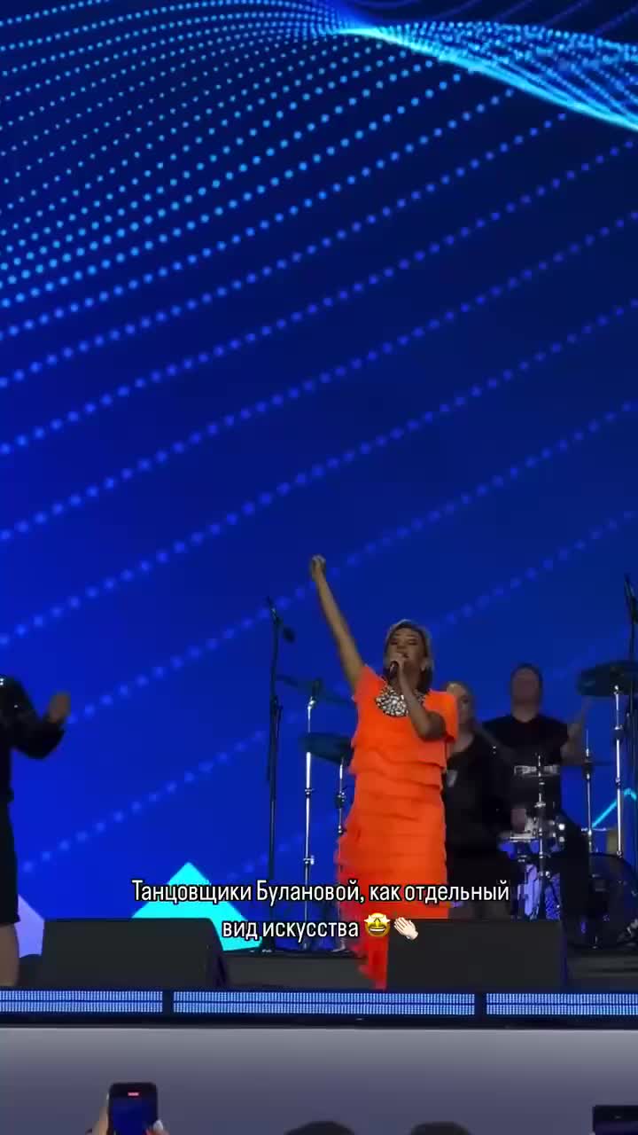 Татьяна Буланова ищет новую подтанцовку после разрыва с танцорами