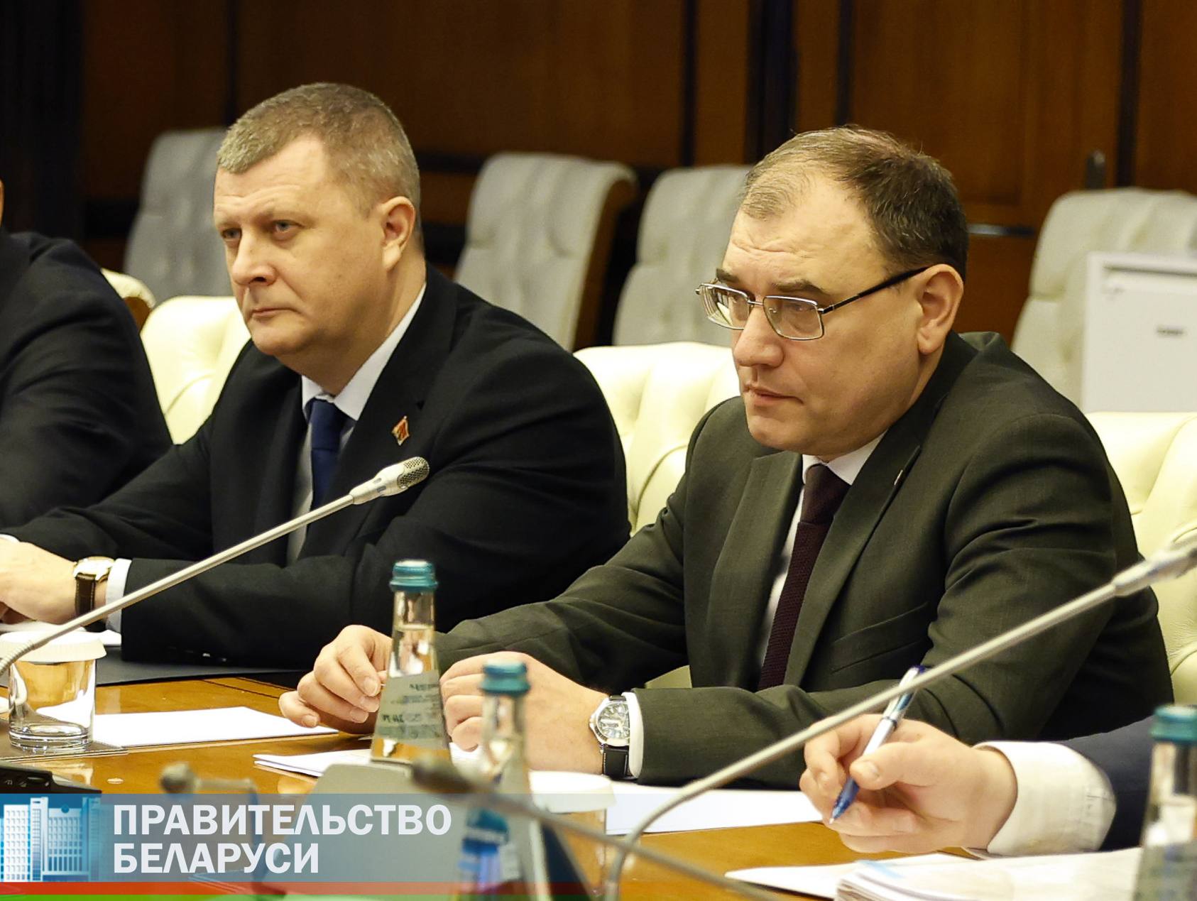 Слаженность действий в рамках существующих интеграционных механизмов Виктор Каранкевич провел рабочую встречу с Заместителем Председателя Правительства Российской Федерации Александром Новаком  Стороны обсудили процесс интеграции Беларуси и России в рамках Союзного государства перспективы торгово экономического взаимодействия сотрудничество в нефтегазовой и энергетической сферах