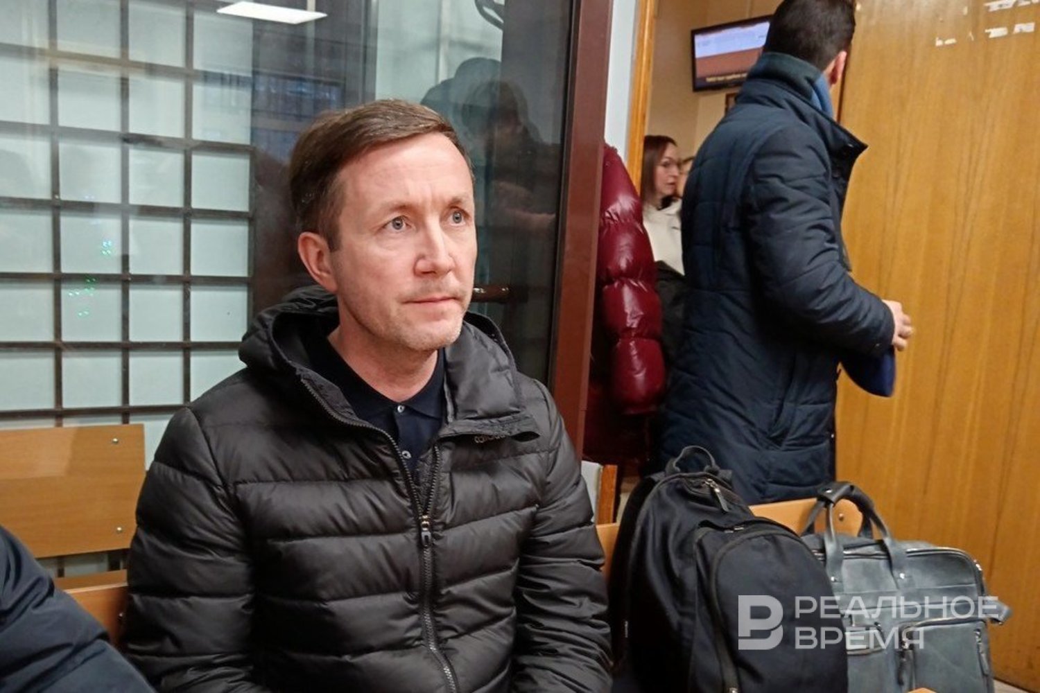 В Казани наказали условным сроком бизнес чиновника Минземимущества Татарстана Прокурор запрашивал 2 года колонии суд дал на полгода больше но условно rv shorts