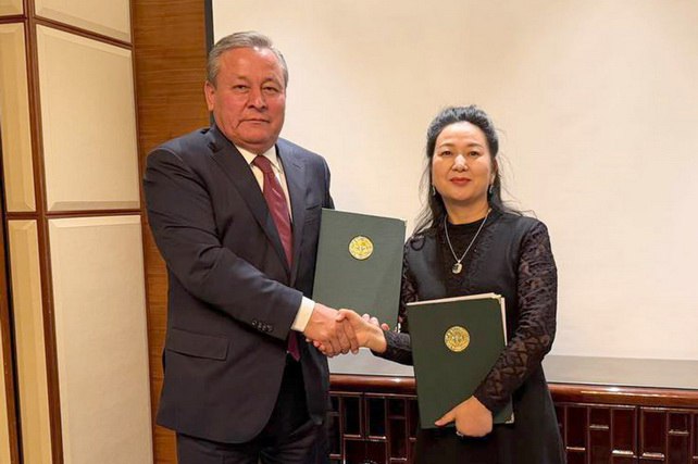Андижанская область и Jiangxi Haitong подписали меморандум о сотрудничестве Хоким Андижанской области провёл встречу в китайском городе Цзянси с руководством компании Jiangxi Haitong Cable Co Ltd   English O zbek tilida Ўзбек тилида На русском iOS Android