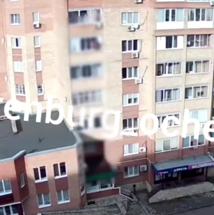 Подросток выжил после падения с 6 этажа в Оренбурге