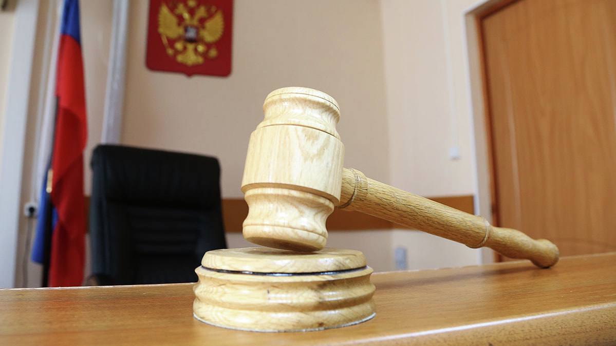 Хабаровчанина осудили за публичные призывы к терроризму Мужчина разместил в мессенджере негативный комментарий призывающий совершить террористический акт на одном из транспортных объектов страны Ему было назначено наказание в виде штрафа в размере 600 тысяч рублей Прочитать статью полностью Подписаться на DVHAB   Написать в DVHAB