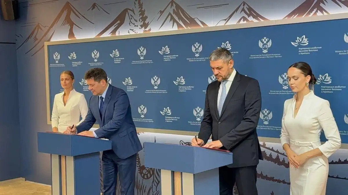 Транспортно логистический центр и контейнерный терминал за 11 млрд руб построят в Забайкалье Он является флагманом ГК НСЗК системного оператора стратегической программы Новый сухопутный зерновой коридор Россия Китай Подробнее читайте