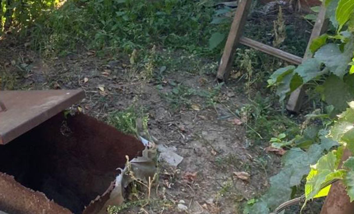 Погиб 3 летний малыш Он захлебнулся насмерть в выгребной яме Эта трагедия произошла сегодня в Энгельсе на улице Озерной во дворе частного дома Читать на сайте саратов саратовскаяобласть