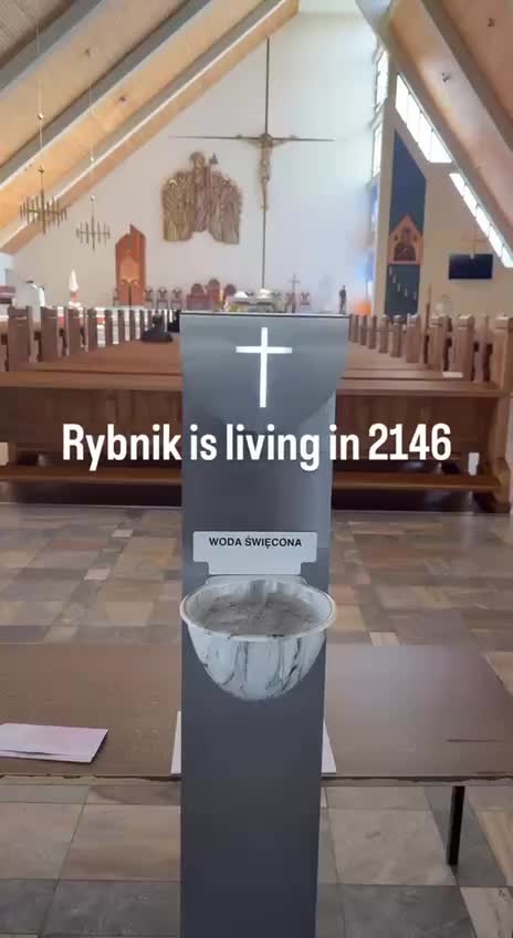 В Польше внедряют виртуальную святую воду для экономии ресурсов в храмах