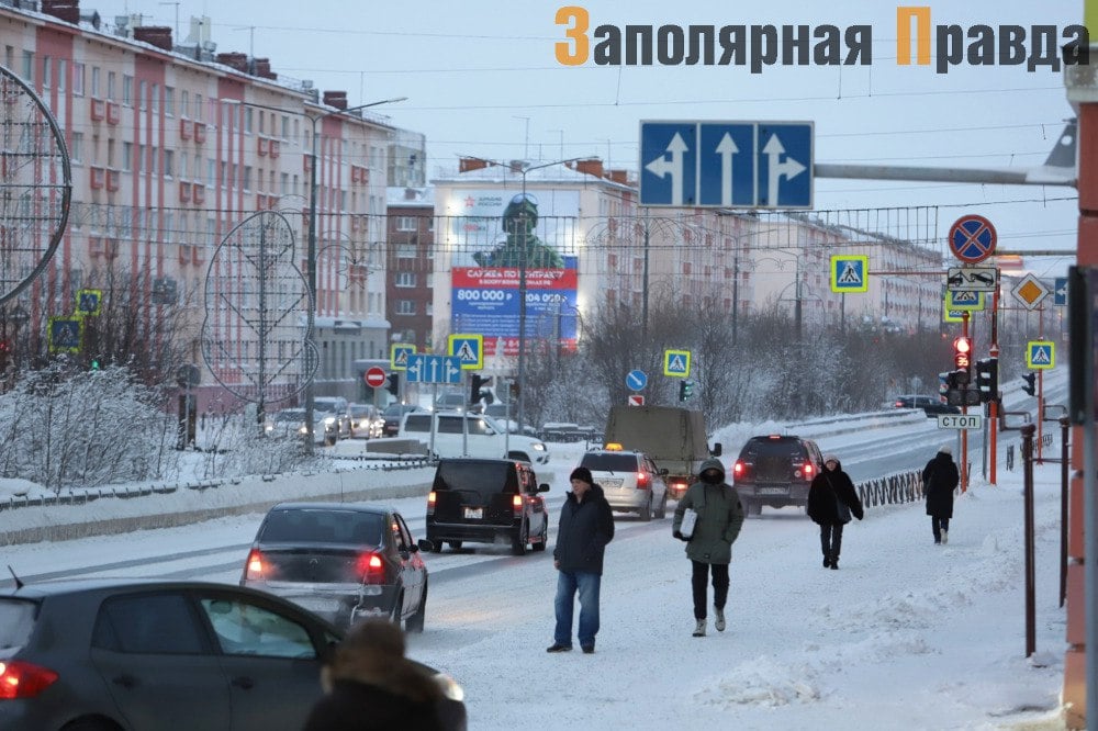 Участники СВО могут не платить транспортный налог  Специалисты налоговой службы разъяснили, кто имеет право на льготу.  Межрайонная ИФНС России № 25 по Красноярскому краю сообщает, что от уплаты транспортного налога освобождены лица, призванные на военную службу по мобилизации и заключившие контракт о прохождении военной службы.  Подробнее читайте на нашем сайте.   #зпнорильск #заполярнаяправда #газетанорильск #норильск #талнах #кайеркан #оганер #новостинорильска    ВКонтакте     Telegram