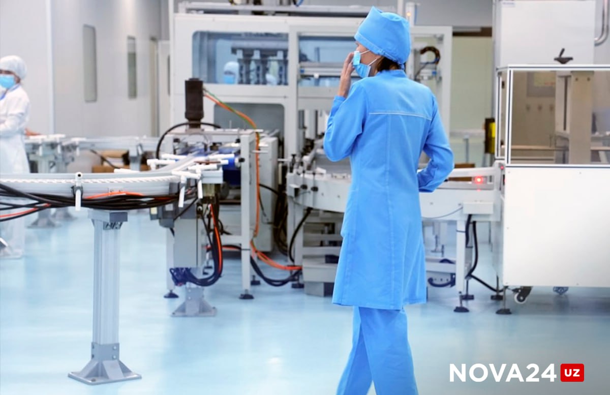 Президент утвердил новые меры по усилению соцзащиты работников государственных медицинских учреждений с 2026 года медики будут ежегодно получать поощрение ко Дню медицинских работников не ниже МРОТ 1 2 млн сумов