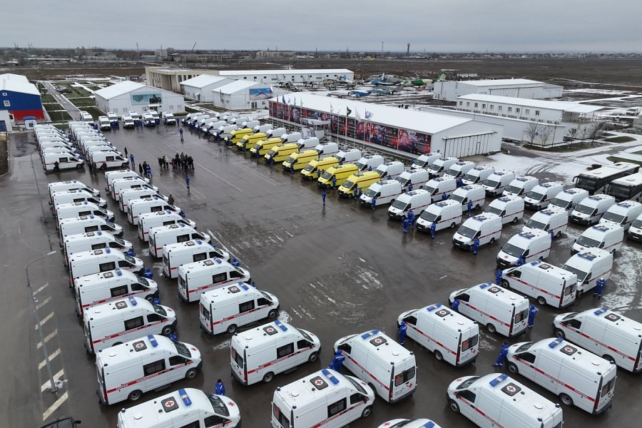 Парк скорой помощи Волгоградской области пополнили 100 новых машин Технику подстанциям скорой передали в центре Юный ястреб Выглядит внушительно в MAX
