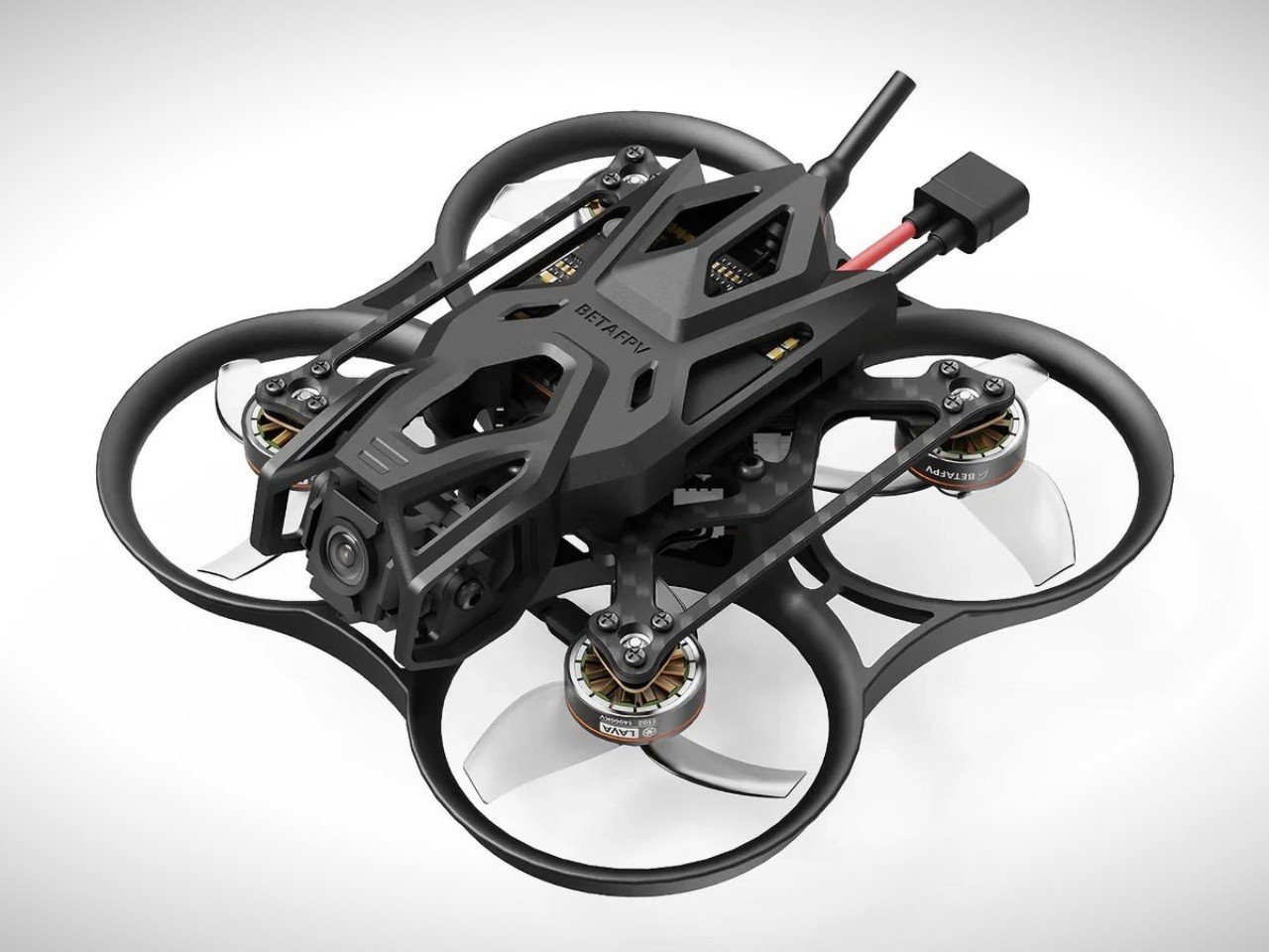 Компания BETAFPV представила невероятно миниатюрный FPV-дрон Pavo Femto, который весит всего около 35 г — легче, чем кейс AirPods с гарнитурой ~43 г . Несмотря на крошечные размеры 75 мм шириной в паре с DJI O4 Air Unit снимает видео в формате 4K/60 кадров в секундуDJI O4 Air Unit с записью 4K/60 fps и передачей видео без задержек. Характеристики: 1 Размах: 75 мм 2 Сухой вес: ~35 г включая раму и электронику 3 Камера: DJI O4 Air Unit цифровая, 4K/60 fps 4 Тяга/масса: 6.75:1 — динамичный полёт при минимальном весе 5 Время полёта: около 4–5 минут с батареей 2S 450 mAh Несмотря на размер — это полноценный FPV-дрон, а не игрушка. FEMTO ускоряется резко, управляется точно, легко проходит комнаты, переулки и даже мягкое ветровое сопротивление. Всё благодаря тщательно подобранным моторам, пропеллерам и креплениям для снижения вибраций Простота + мощный модуль DJI = миниатюрный дрон, который летает как большие 7 и 9 дюймовые модели. Источник: #FPV #PavoFemto