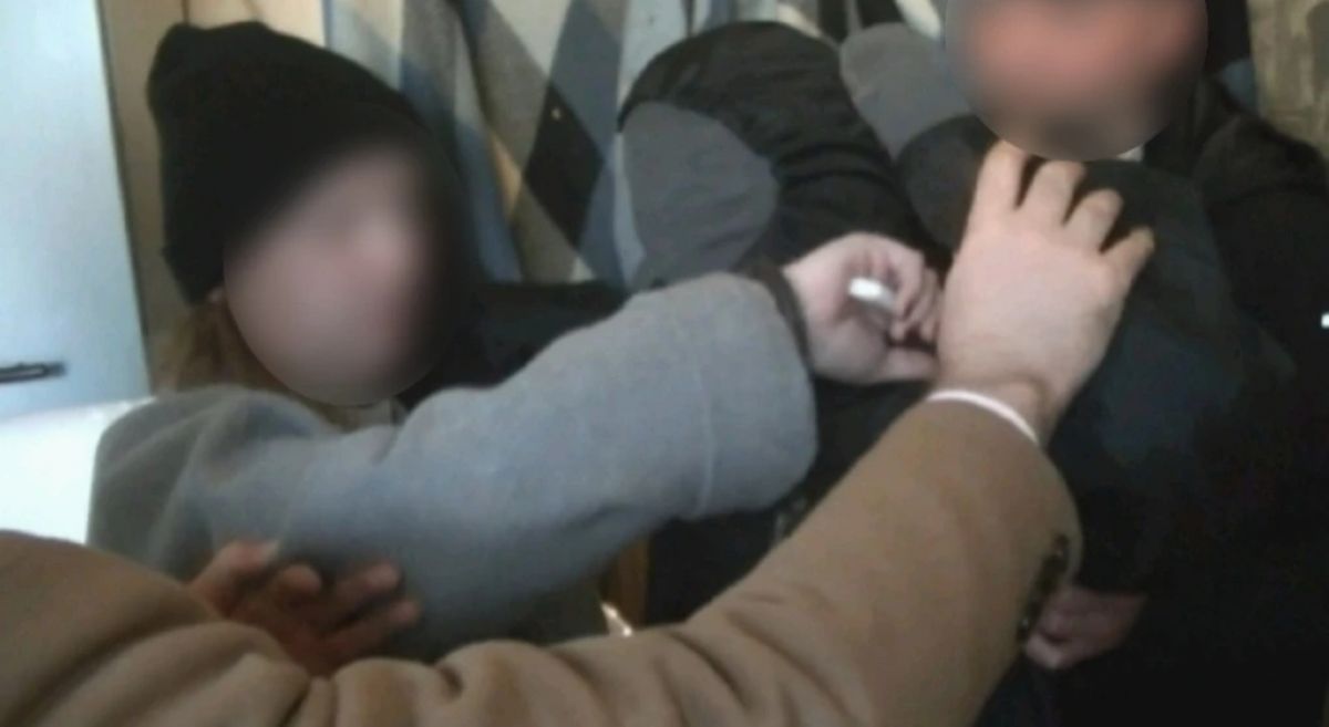 Калужанка загадочного возраста предстанет перед судом по обвинению в убийстве мужа kaluganews ru fn 1804207 html В Калуге дело об убийстве мужа направлено в суд но возраст обвиняемой в сообщениях прокуратуры и СК не совпадает Почему такая разница и кто прав читайте в материале Прислать новость Подписаться Мы в MAX