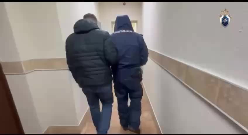 В Елизово возбуждено дело против полицейских за вымогательство взятки