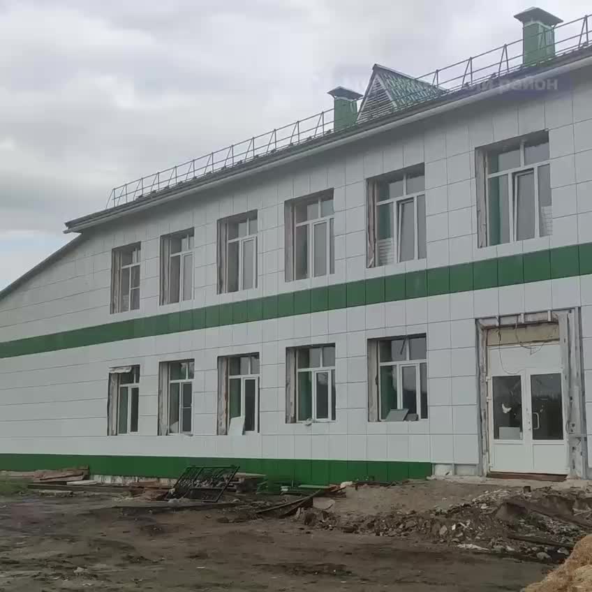 Завершение капремонта школы в Брянске и задержка работ в Муромцево