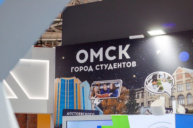 Омская область укрепляет сотрудничество с организацией Путь домой для привлечения соотечественников Министр труда Омской области Ирина Варнавская провела рабочую встречу с руководителем организации Анатолием Бубликом Сотрудничество между региональным министерством труда и общественной организацией Путь домой активно развивается с 2023 года Значительным шагом в развитии этих отношений стало заключение губернатором Омской области Виталием Хоценко соглашения с организацией на Петербургском международном экономическом форуме ruvek mid ru publications omskaya oblast ukreplyaet sotrudnichestvo s organizatsiey put domoy dlya privlecheniya sootechestvennikov