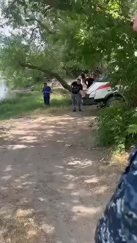 В Белой Калитве из реки извлечен автомобиль с четырьмя телами