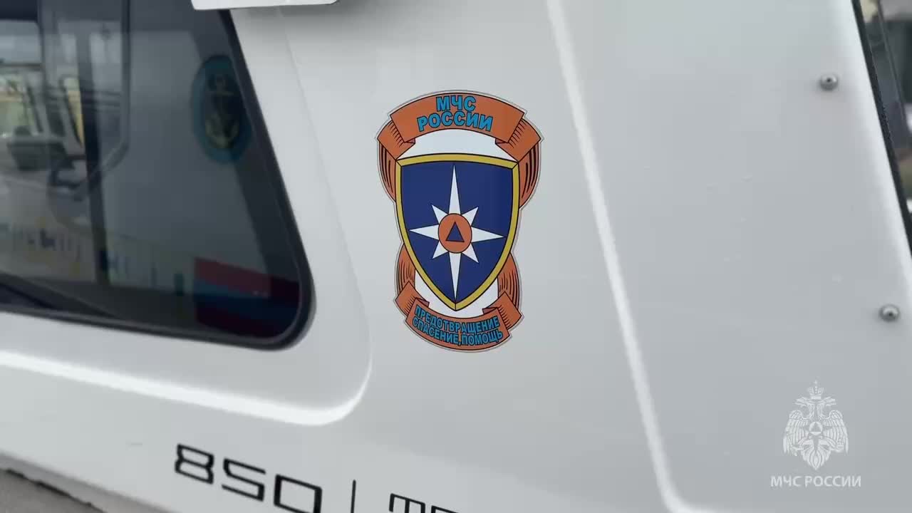 Инспекторы ГИМС проводят рейды на реке Ока для обеспечения безопасности водного транспорта