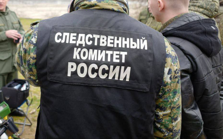Житель Геленджика убил знакомого во время пьяной ссоры. Трагедия произошла на улице Ульяновской, где обвиняемый и его знакомый распивали алкоголь. В какой-то момент между ними вспыхнула ссора на бытовой почве. В ярости 53-летний мужчина нанес собутыльнику удар ножом в шею. От полученного ранения тот скончался на месте происшествия. Обвиняемого заключили под стражу, он уже дал признательные показания. Расследование уголовного дела продолжается, сообщает пресс-служба СУ СК РФ по Краснодарскому краю. Радио 104FМ Новая Россия