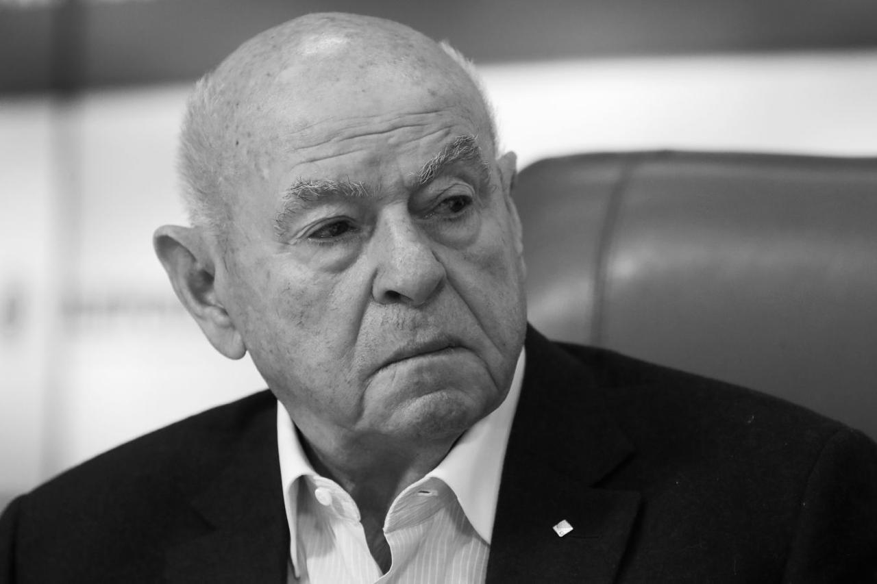 Заслуженный тренер России по теннису Владимир Камельзон ушел из жизни Ему было 87 лет Главное здесь Подписывайтесь