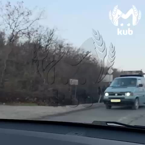 Обломки беспилотника вызвали пожар в грузовике в Новороссийске