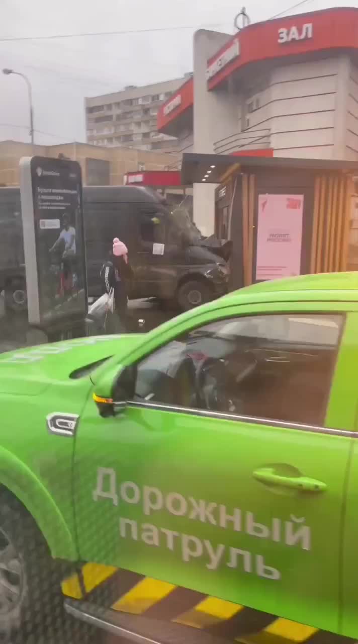 ДТП с участием скорой помощи в Москве: три пострадавших