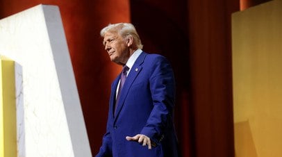 Трамп намерен выстроить «превосходные отношения» с Россией и Китаем   Президент США Дональд Трамп намерен выстроить «превосходные отношения» с Россией и Китаем, об этом он заявил, общаясь с журналистами.  Читать далее