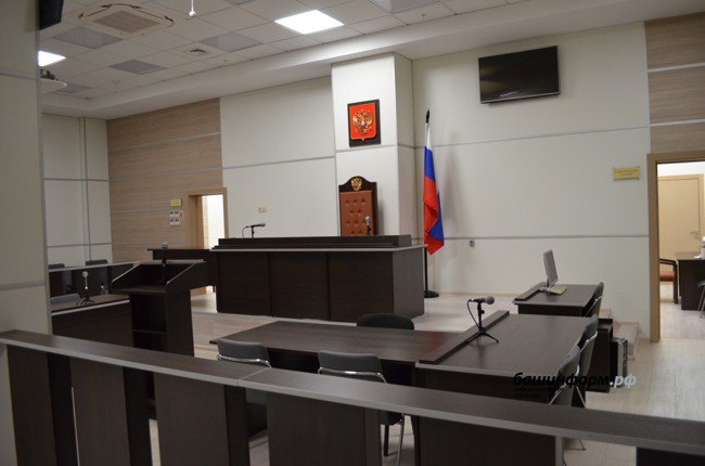 В Уфе осудили экс-полицейского за мошенничество на 20 млн рублей  Калининский районный суд вынес приговор по уголовному делу в отношении бывшего оперуполномоченного отделения по борьбе с организованной преступностью УУР МВД по РБ  с дислокацией в Нефтекамске  по статье «мошенничество в особо крупном размере».