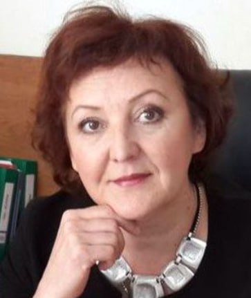 Задержана первый заместитель министра культуры Ставрополья Галина Павлова Об этом сообщил ИА Stavropol Media источник в правоохранительных органах В рамках ранее возбужденного уголовного дела по ч 4 ст 159 УК РФ ей предъявлено обвинение сообщил источник Ранее фигурантом этого дела о проведении фестиваля оказался экс помощник губернатора По версии правоохранителей при организации мероприятия из бюджета похитили 19 7 млн рублей Чиновницу также подозревают в мошенничестве Как добавил источник ей уже избрана мера пресечения она будет находиться под стражей до конца марта На сайте минкультуры Галина Павлова числится как действующий госслужащий Фото сайт минкульта СК ПОДПИШИСЬ 18 Прислать новость