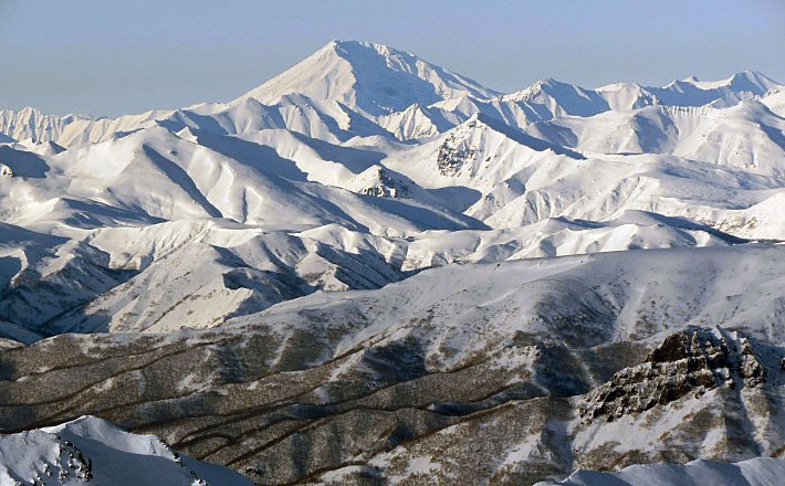 В центре Камчатки ищут пропавшего охотника Он ушел в горы и перестал выходит на связь еще три недели назад В Быстринском округе края в поисках мужчины задействованы спасатели КГКУ ЦОД полицейские и волонтеры Подробности по ссылке kamtime ru article b98bd991 915a 4681 97b9 341932ee867d