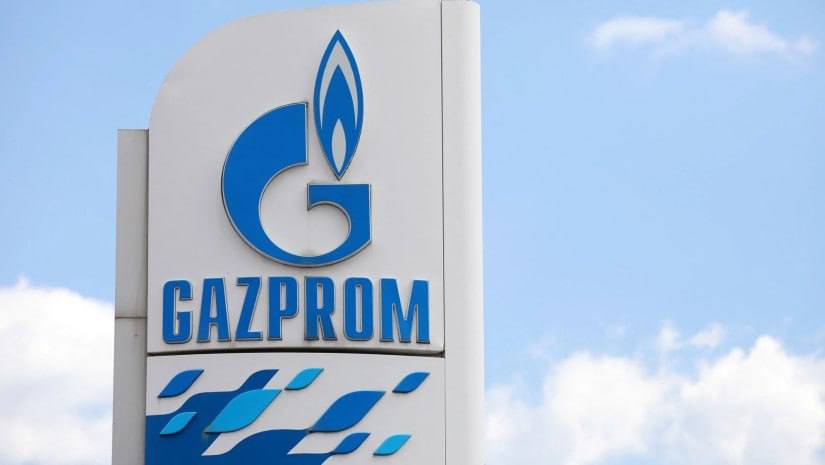 Суд в Гааге отменил арест активов «Газпрома» в Нидерландах, — Reuters Решение касается долей российской компании в нидерландских Wintershall Noordzee и Gazprom International Projects B.V., которые ранее были арестованы по искам украинских компаний. Суд постановил, что арест активов «Газпрома» может нарушать принцип государственного иммунитета, то есть юрисдикция одного государства не может распространяться на действия другого государства или связанного с ним государственного предприятия.