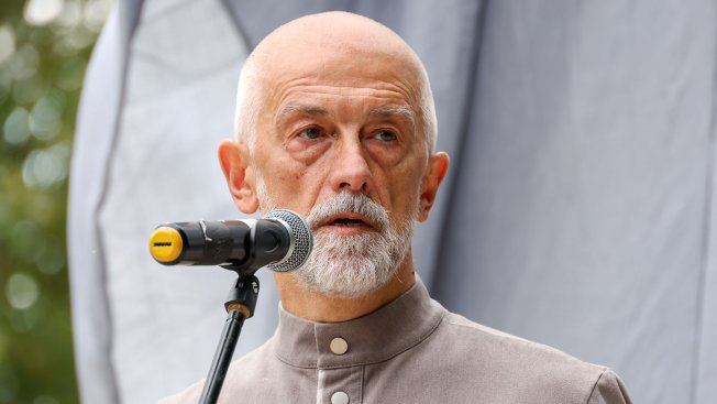 Режиссер и бывший руководитель МХАТ им Горького Эдуард Бояков стал художественным руководителем Театра на Малой Ордынке Предыдущий глава учреждения Евгений Герасимов сосредоточится на общественной деятельности и стратегическом управлении Театром Сатиры Георгий Чернышов ТАСС