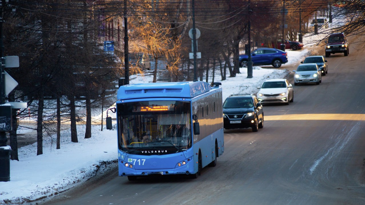 В Хабаровске подорожает проезд на четырех автобусных маршрутах С 10 декабря проезд на маршруте 22 подорожает до 60 рублей а с 22 декабря на маршруте 85 1 до 62 рублей Об этом управление транспорта администрации города уведомили перевозчики Прочитать статью полностью Подписаться на DVHAB   Написать в DVHAB