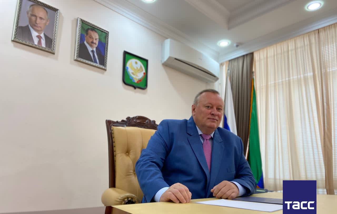 Борис Гонцов переизбран главой дагестанского Каспийска сообщает пресс служба городской администрации