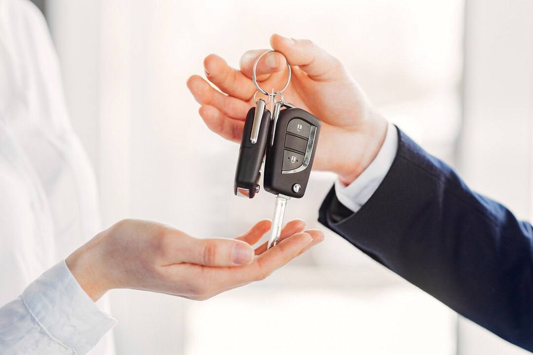 Продажи авто класса люкс на Кавказе с начала года составили 7 машин Продажи с января по сентябрь 2025 года соответствует показателю аналогичного периода 2024 года В сентябре в СКФО приобретено два автомобиля 28 от всех покупок с начала года Подписаться Забустить