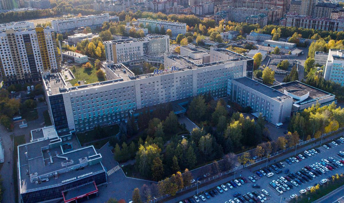 Капитальный ремонт РКБ за 55 млн рублей проведут в Казани Кроме того благоустроят и территорию вокруг Работы должны завершить до 31 мая 2026 года Подписаться КазанДА