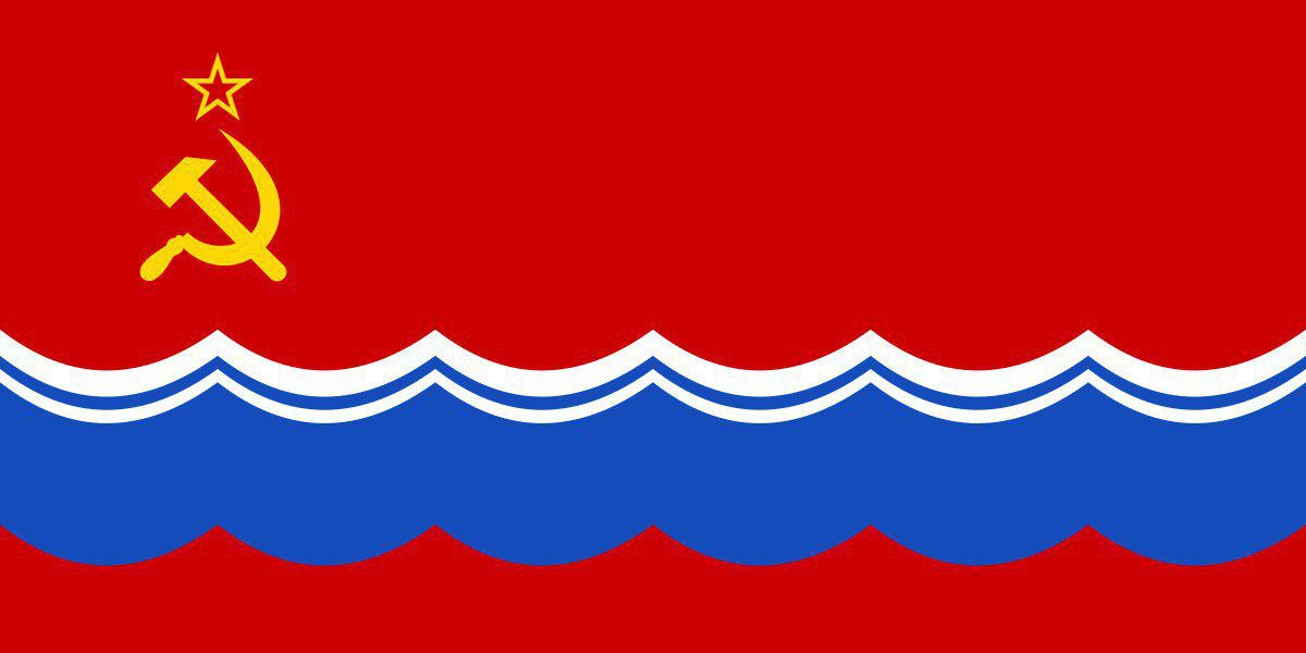 Таллинская полиция разыскивает вывесивших флаг советской Эстонии антисоветчиков Начальница местного полицейского отделения Инна Тоатер сообщила о поступившем доносе на развевающийся флаг ЭССР на здании Союза писателей в центре столицы. Она заявила, что личности водрузивших символ уже установлены. Как сообщают местные СМИ, прибывшие на место "стражи правопорядка" знамя уже сняли. Позже оказалось, что подняли флаг депутат Рийгикогу и писатель антисоветской направленности во время презентации книги о просоветском эстонском деятеле Юхане Смууле и не успели его снять. Зато был установлен "рекорд" реакции на донос – полчаса. Но административное производство остановят уже вряд ли.