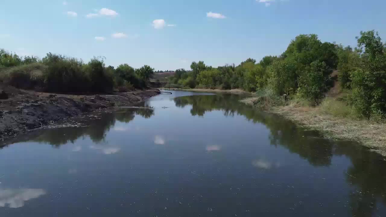 В ДНР продолжается расчистка русел рек для улучшения водоснабжения