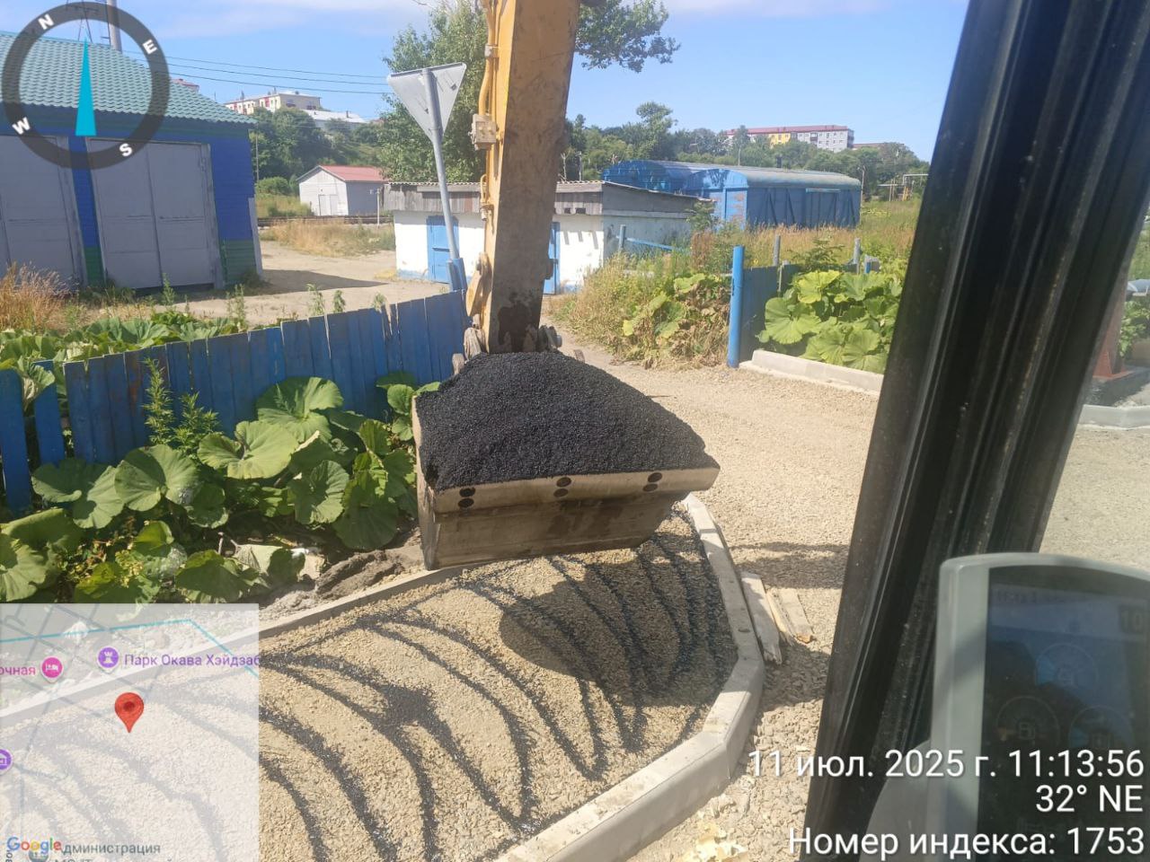 В Томари продолжается благоустройство привокзальной площади В прошлом году в рамках Всероссийского голосования по благоустройству жители района выбрали проект по привокзальной площади. И в этом году мы увидим обновленное пространство! На сегодняшний день идут работы по устройству малых архитектурных форм, освещения, идёт подготовка к асфальтированию проезда. Подрядная организация - ИП Федоров А.А. Реализация проектов по модернизации общественных пространств в нашем районе проходит при содействии и под чутким контролем Губернатора Валерия Лимаренко.