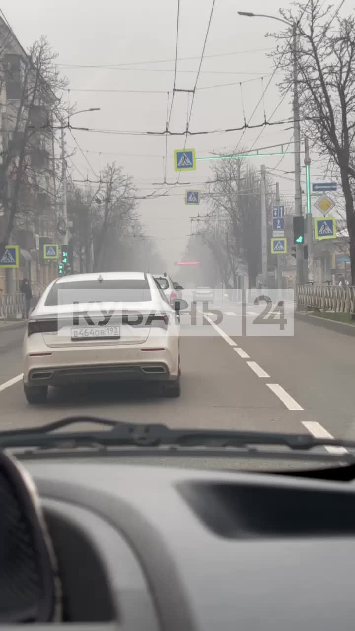 Пожар в Краснодаре вызывает изменения в маршрутах общественного транспорта