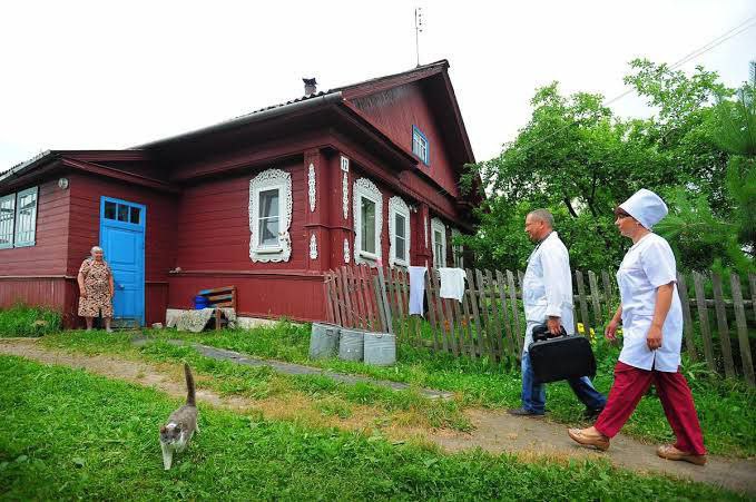  +25% к пенсии: в Госдуме вспомнили о сельских медиках С 1 января 2026 года пенсии медработников в сёлах могут вырасти на четверть — если они проработали там не менее 25 лет. Такой законопроект внесли в Госдуму, сообщил депутат Ярослав Нилов. Надбавка коснётся врачей, фельдшеров и медсестёр — если документ примут. .....»..... ПОДПИСАТЬСЯ. ДПС ВЛАДИВОСТОКАе