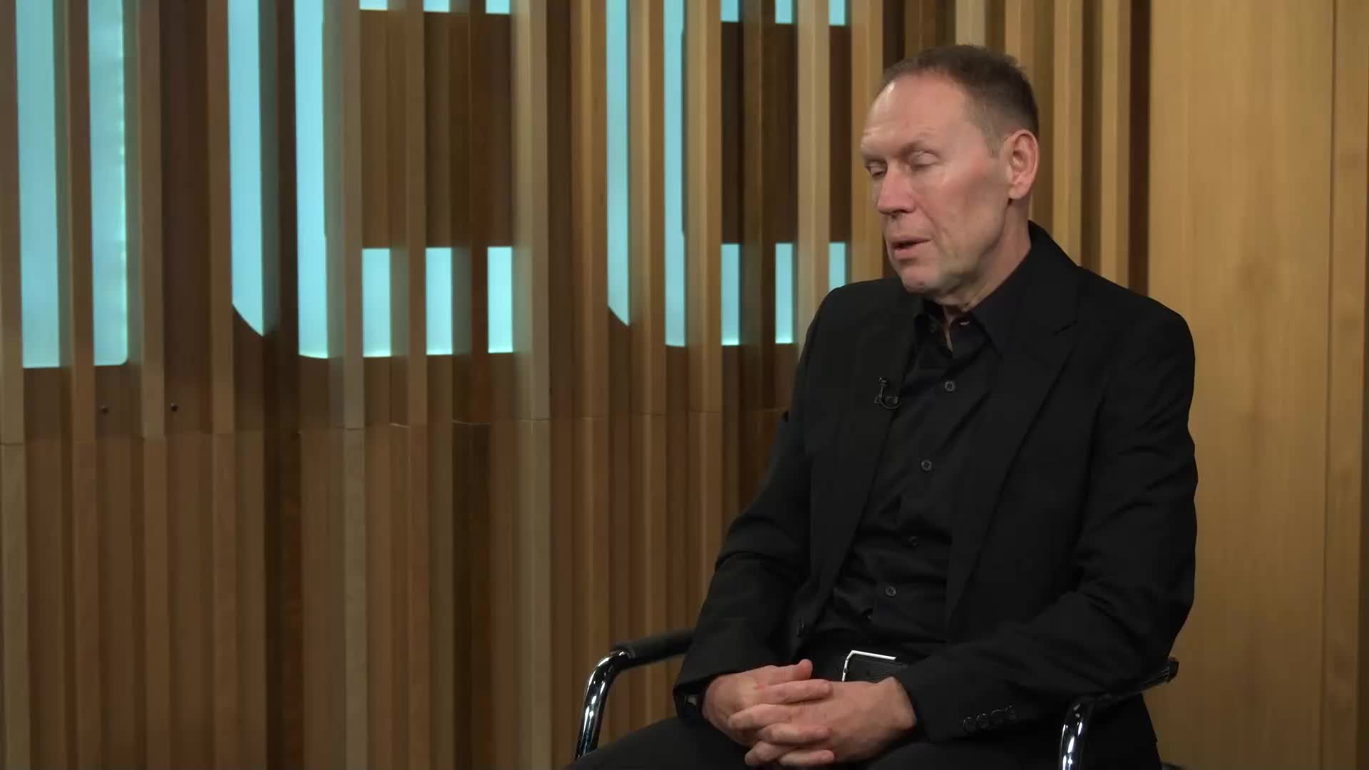 Депутат Луговой о теневом финансовом рынке: более 500 млрд рублей ежемесячно через дропов